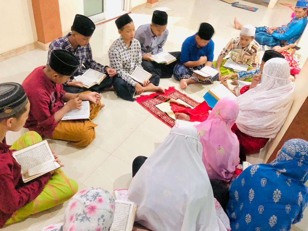 keutamaan-dan-tata-cara-tadarus-al-qurâ€™an